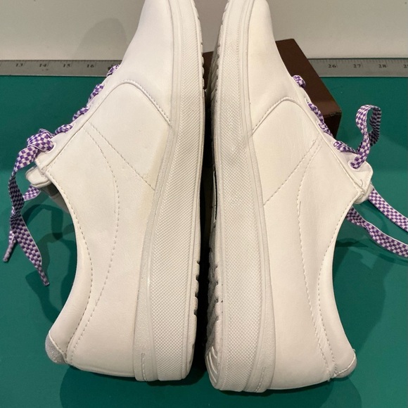 Grasshoppers White Sneakers with Purple Laces Size 9W - Picture 4 of 7